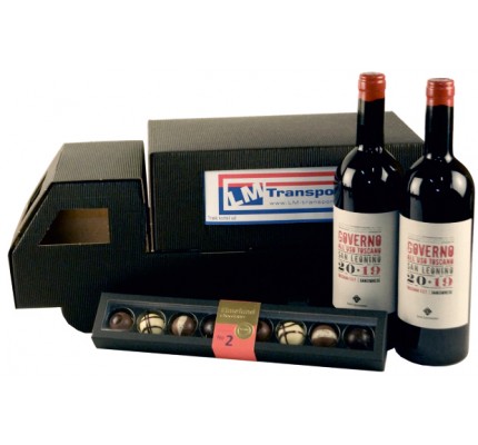 Katalog nr. 38: Lastbil m. 2 fl. italiensk rødvin og fyldte chokolader
